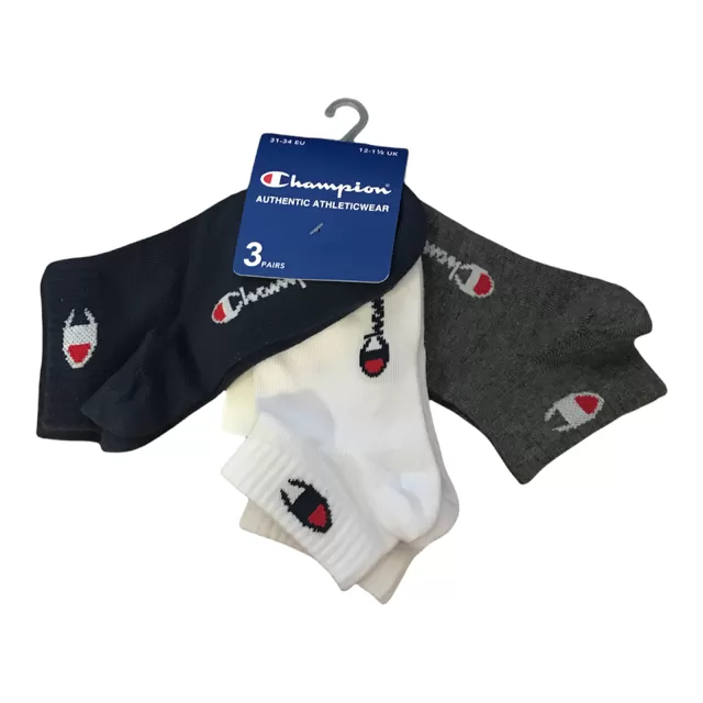 Champion Quarter Sock Logo at the ankle U34576 BS501 pack of 3 pairs navy-white-grey