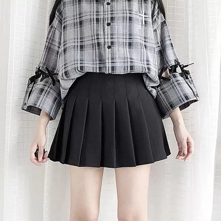 JAPANESE CUTE BLACK PLEATED SKIRT BY70170