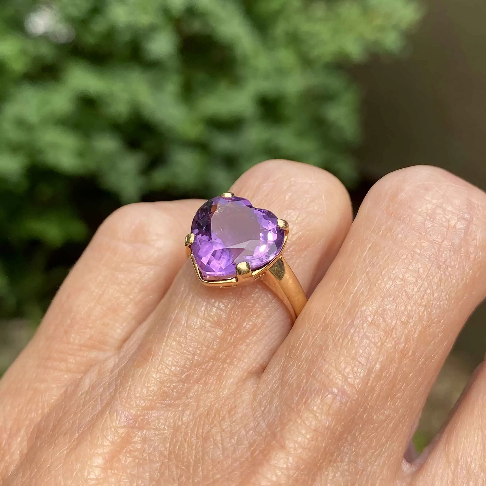 ON HOLD Vintage 14K Gold Amethyst Heart Ring